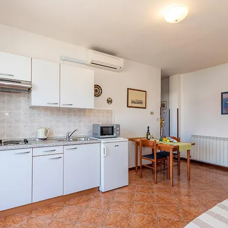 Banko Affittacamere 3*