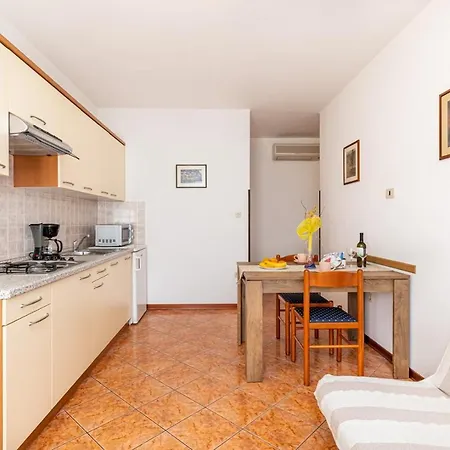 Guest house Banko 3*